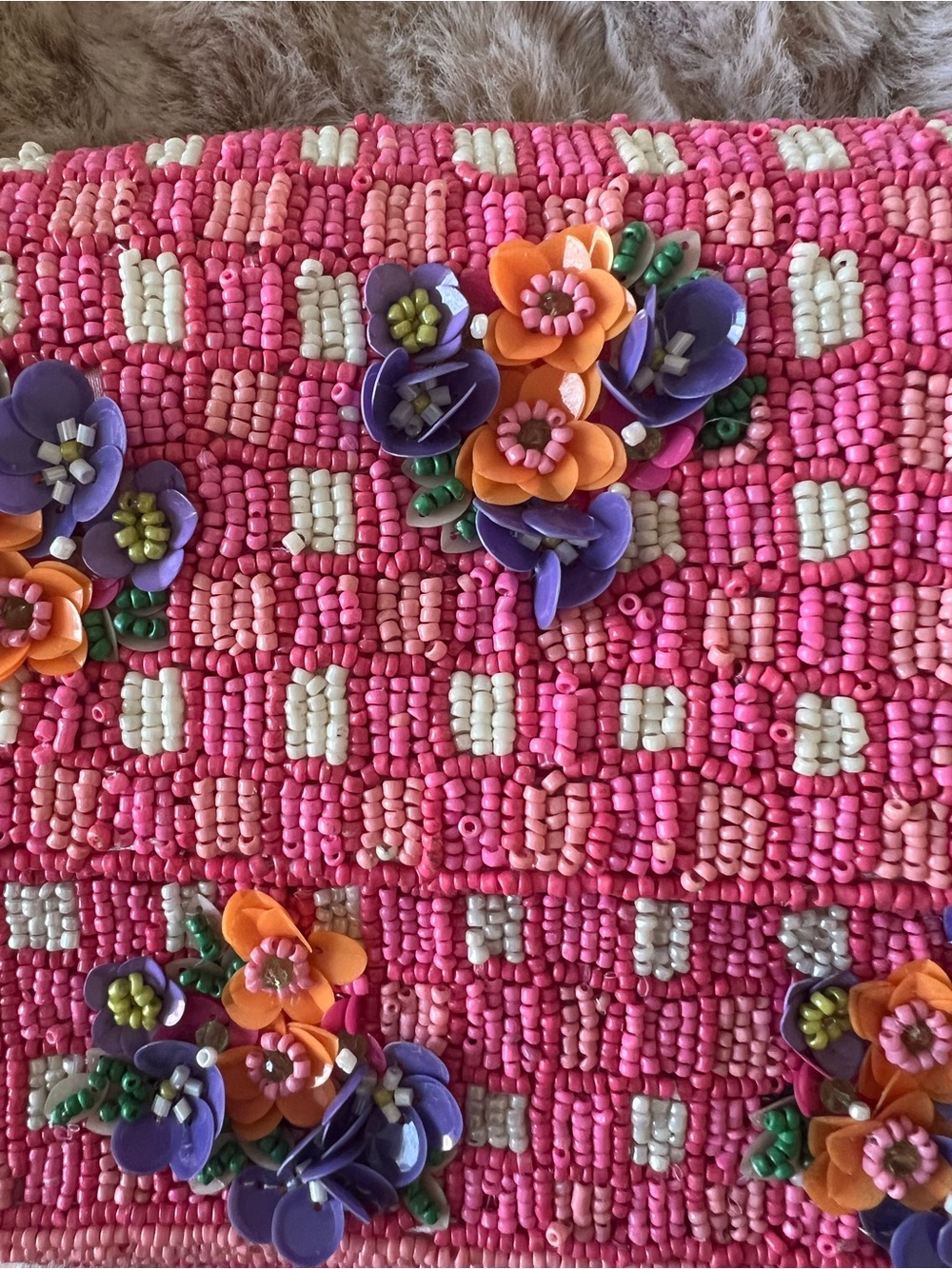 NEW VIRAL Floral Beaded Gingham Shoulder Bag Handmade in India - Picture 3 of 8